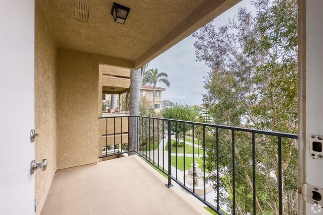 Building Photo - Huntington Terrace North Senior
