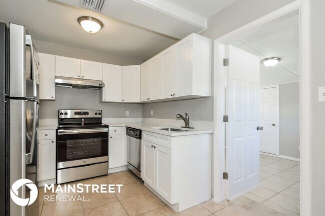 Foto del edificio - 4420 W Bay Ave