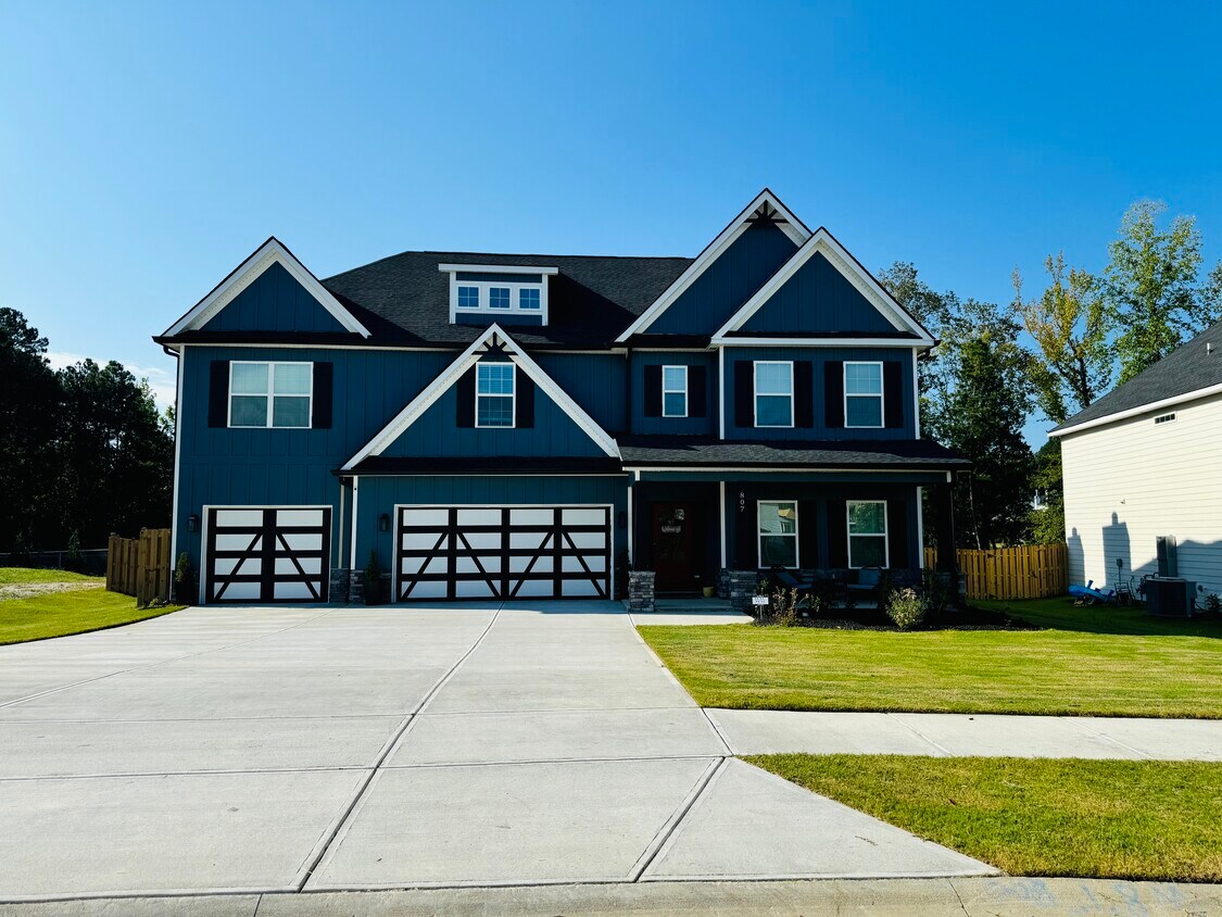 Primary Photo - 807 Kilworth Cir