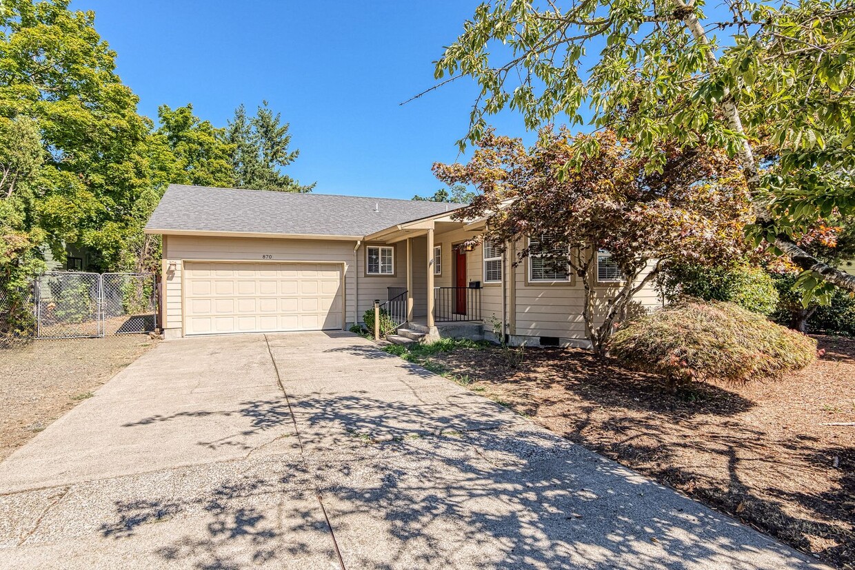 Foto principal - Single Family Ranch in Silverton