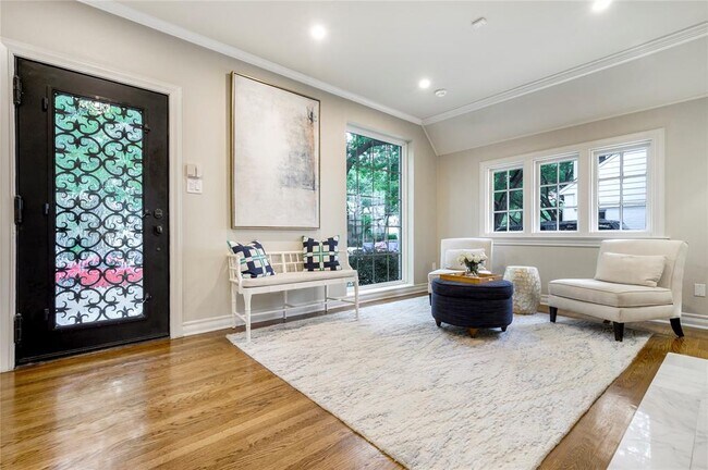 Building Photo - 4562 Arcady Ave