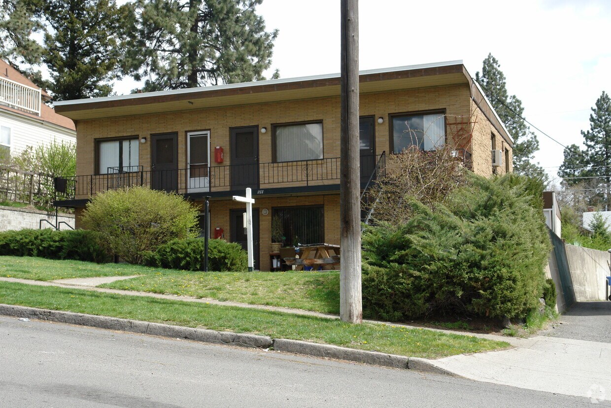 Building Photo - 511 S Coeur D'alene St