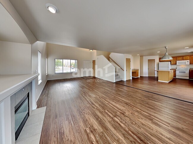 Building Photo - 7923 148th Street Court E