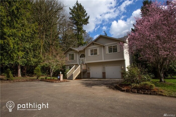 Foto principal - 245 Tremont Place, Port Orchard, WA, 98366