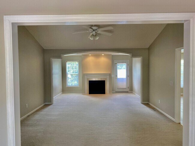 Living Room - 173 Bellhaven Dr