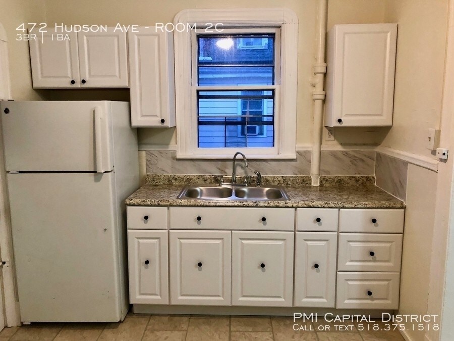 Foto principal - 472 Hudson Ave