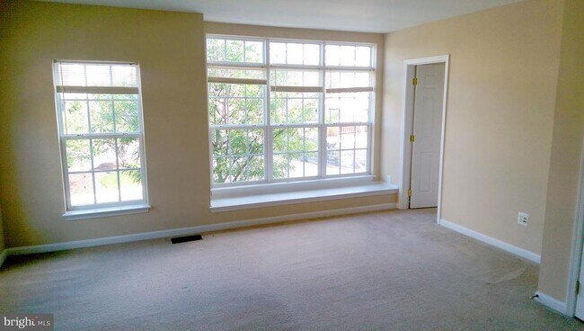 Foto del edificio - 19263 Winmeade Dr