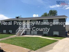 Building Photo - 1056 Ellen Cir