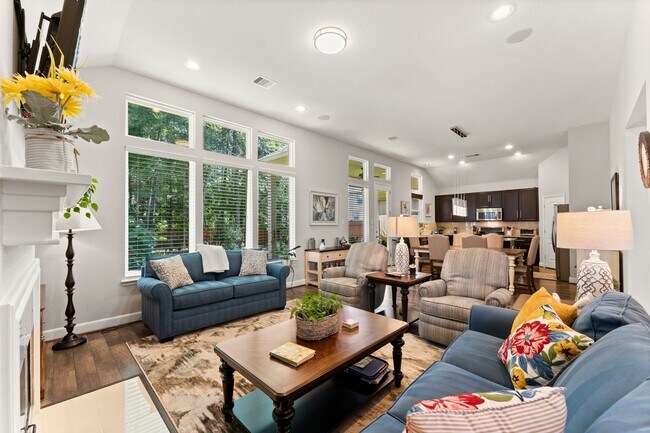 Building Photo - 1918 Elkington Cir