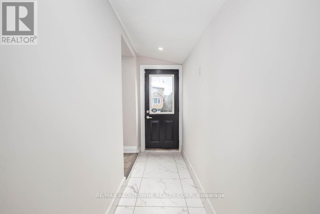 Photo principale - 131 West Avenue N