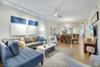 Building Photo - 859 Tanbark Dr