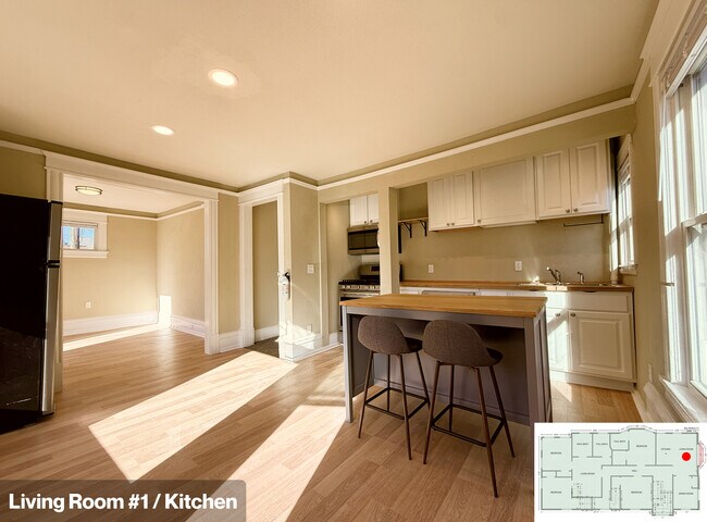 Foto del edificio - 2613 Bryant Ave S