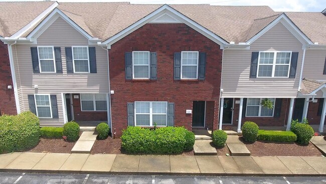 Building Photo - 124 Oak Valley Cir
