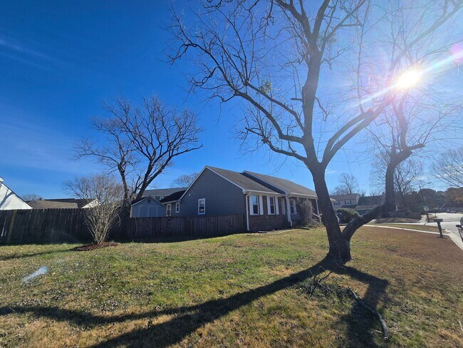 Foto del edificio - Beautiful Single Family Home!