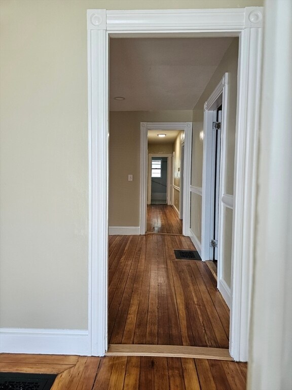 Building Photo - 94 Billings St