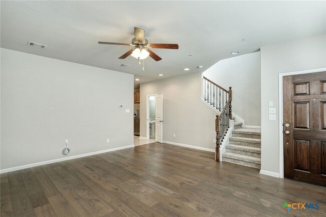 Building Photo - 7220 Wyoming Springs Dr