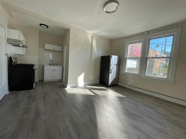 Building Photo - 310 Danforth Ave