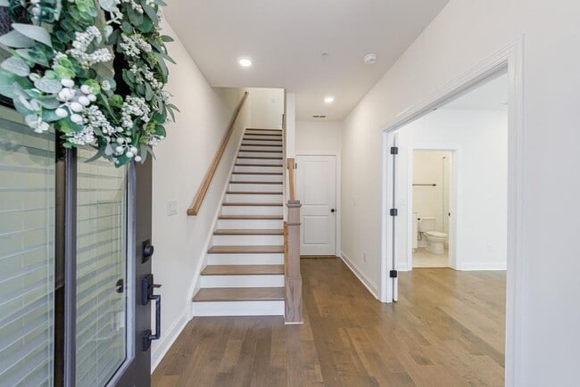 Foto del edificio - 215 Midnight Oak Run