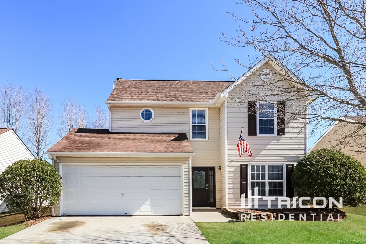 Primary Photo - 2121 Serenity Dr NW