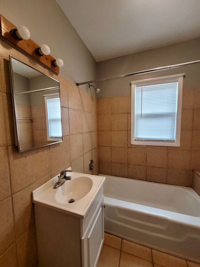 Foto del edificio - 2723 7th St. Council Bluffs, IA 51501
