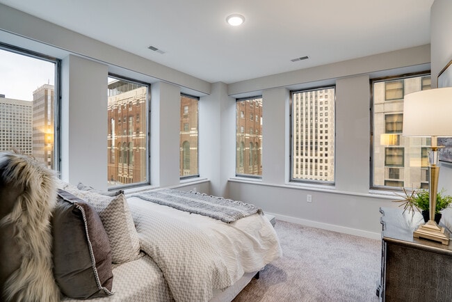 2 Bedroom - Primary Bedroom - The Degree of Honor