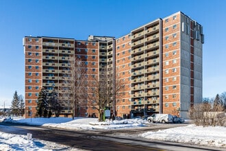 Building Photo - 3360 Paul Anka Drive