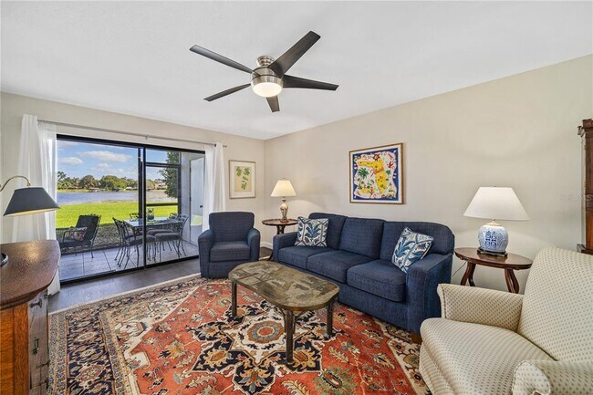 Foto del edificio - 4117 Fairview Vista Point