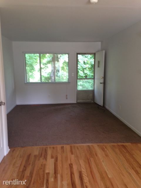 Building Photo - 1 br, 1 bath Apartment - 109 Cherry Court
