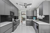 Foto principal - 2056 Windward Way