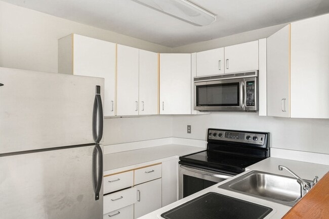 Foto del edificio - 533 Columbus Ave