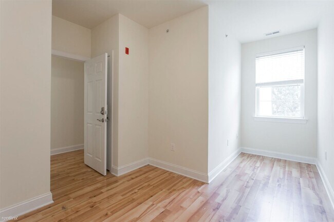 Foto del edificio - 3 br, 1 bath Triplex - 1923 N 7TH ST Unit 3