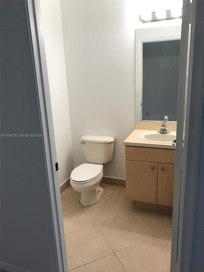 Foto del edificio - 19351 SW 61st St