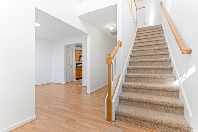 Building Photo - 301 Carnahan Dr