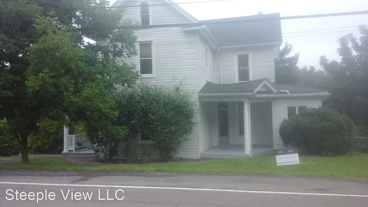 4 br, 2 bath House 17201 Old National Pike House Rental in