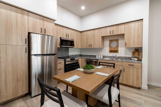 The Grove at Woodlake apartments — community photo - The Grove at Woodlake
