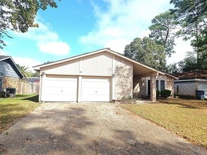 Building Photo - 7307 Foxwick Ln