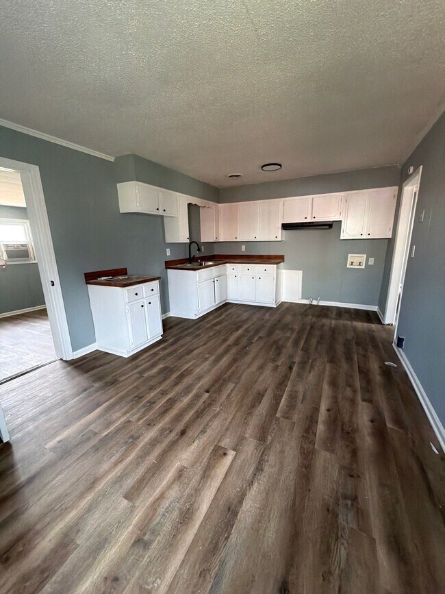 Foto del edificio - 150 Tisdale St