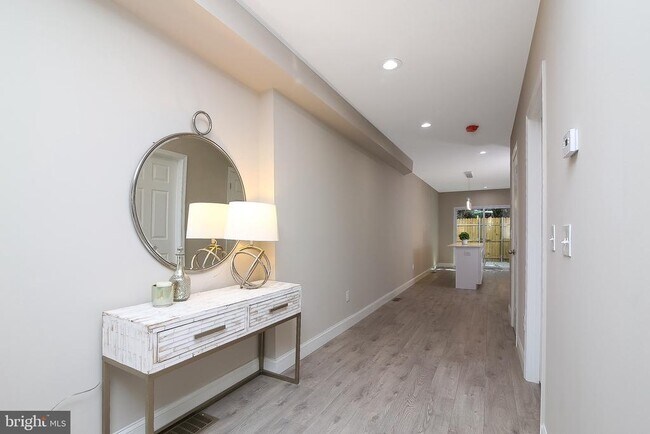 Foto del edificio - 2621 Braddock St