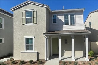 Building Photo - 4028 Summer Wy