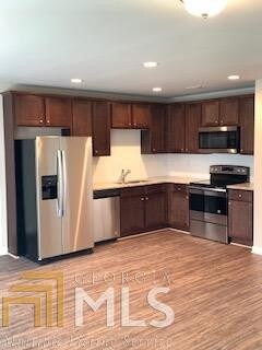 Foto del edificio - 100 Chandler Cir