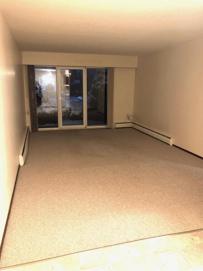 Building Photo - 1 bedroom in Prince George BC V2M 3A2