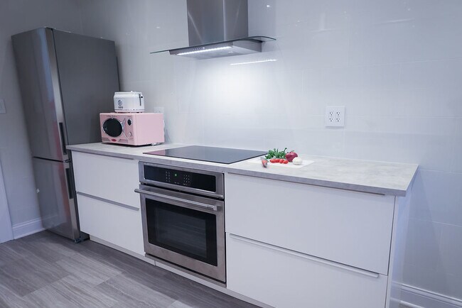 Foto del edificio - 1740 W Gregory St