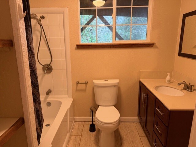 Foto del edificio - 339 Taurus Ave