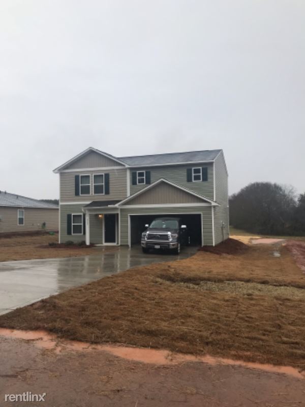 Building Photo - 4 br, 3 bath House - 212 Fremont Rd