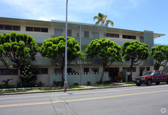 Building Photo - Laau Gardens