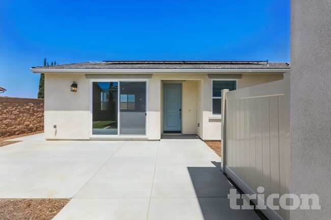 Building Photo - 629 Citron St