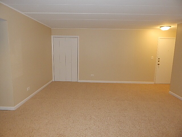 Building Photo - 816 W Saint James St