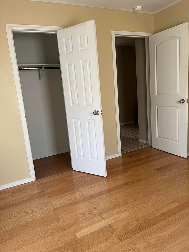 Foto del edificio - 606 E Clifton St