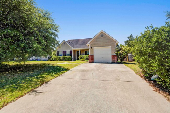 Building Photo - Great 3 Bedroom in Wescott Plantation