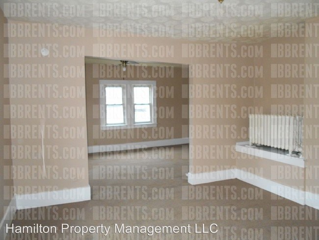 Building Photo - 2652 Benninghofen Ave